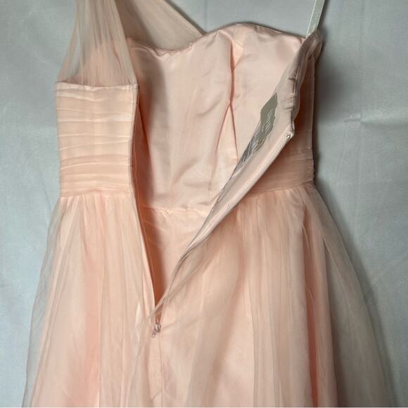 David’s Bridal Peachy Pink Tulle One Shoulder Mini Bridesmaid Dress Size 4 - Picture 5 of 5